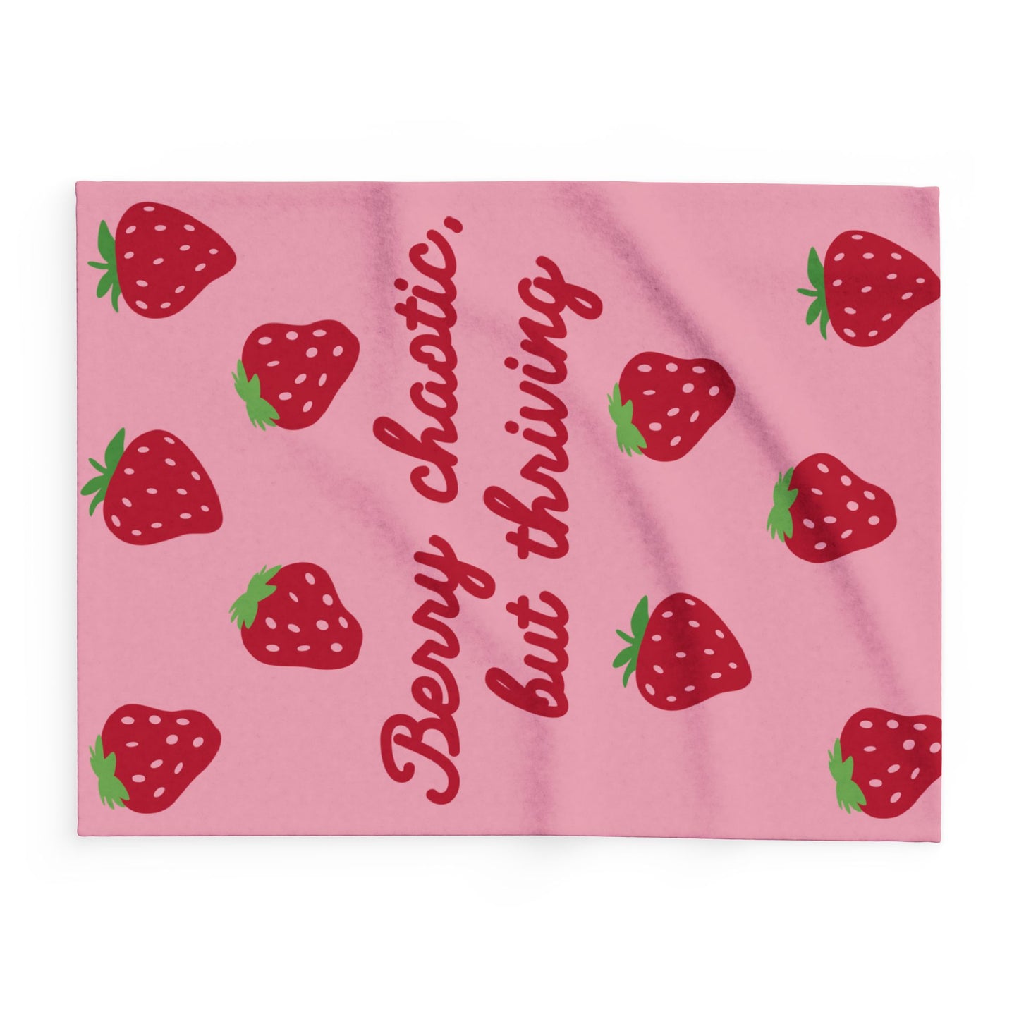 Strawberry Fleece Blanket – Cosy Arctic Throw for Home Comfort