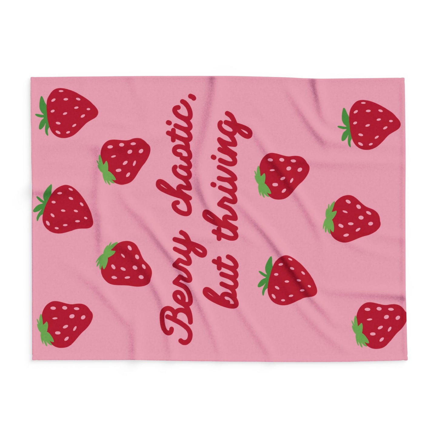 Strawberry Fleece Blanket – Cosy Arctic Throw for Home Comfort