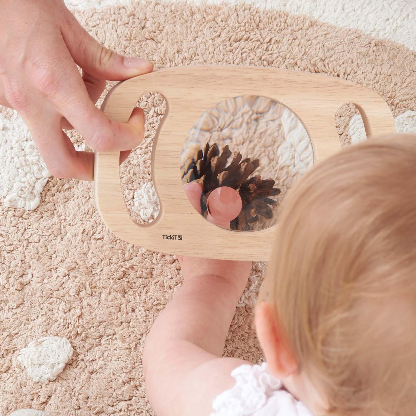 Easy Hold Magnifier