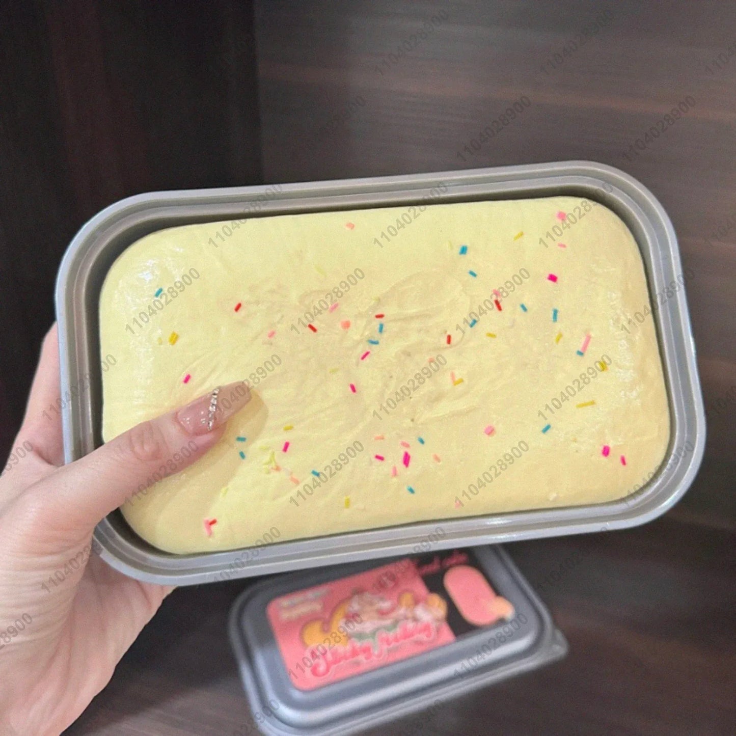 Sticky Box Cake – Squishy Textured Fidget Aid (Adults Only)