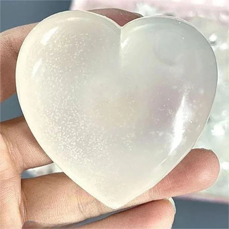 Colour Change Heart Squeeze – Soft Sensory Fidget for Emotional Regulation & Stress Relief