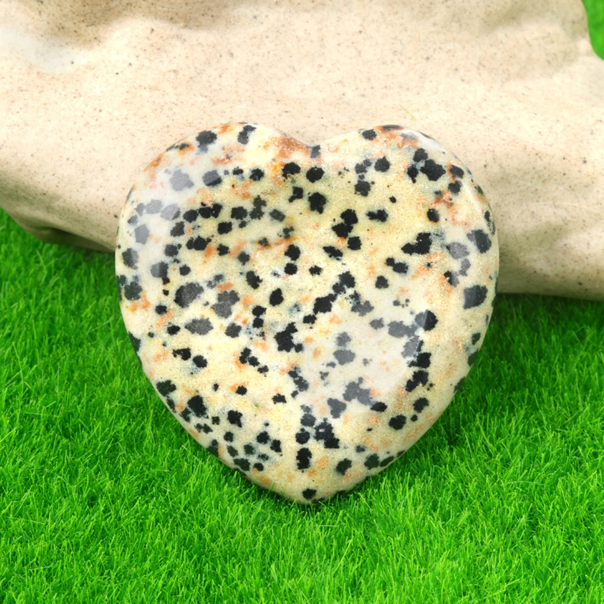 Heart Crystal Worry Stone – Polished Quartz for Stress Relief & Spiritual Grounding