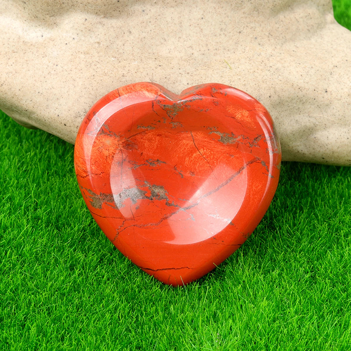 Heart Crystal Worry Stone – Polished Quartz for Stress Relief & Spiritual Grounding