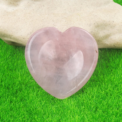 Heart Crystal Worry Stone – Polished Quartz for Stress Relief & Spiritual Grounding