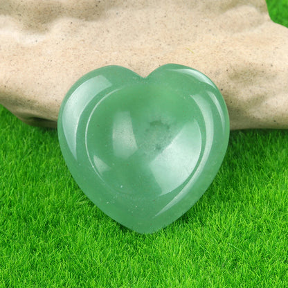 Heart Crystal Worry Stone – Polished Quartz for Stress Relief & Spiritual Grounding